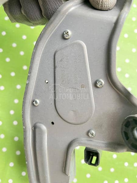 Motor brisača i zadnje staklo