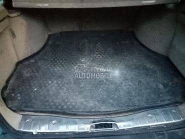 kadica za gepek karavan za Peugeot 406