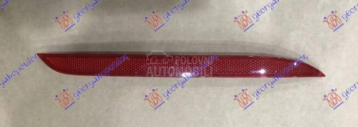 KATADIOPTER U ZADNJEM...