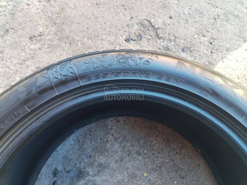 Nexen 225/50 R18 Zimska