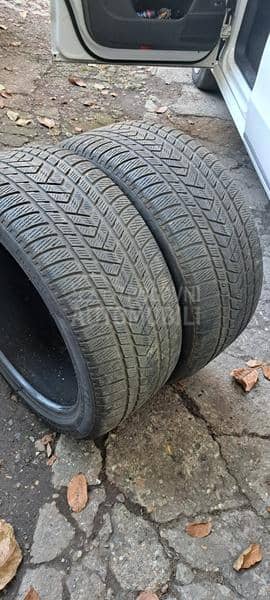 Pirelli 275/40 R21 Zimska