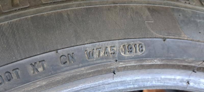 Pirelli 275/40 R21 Zimska