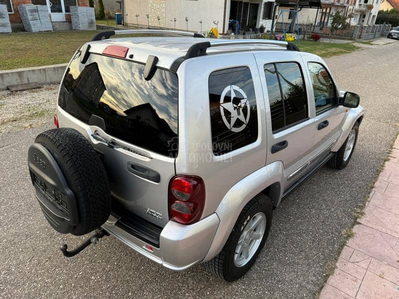 Jeep Cherokee Limited  CH 4x4