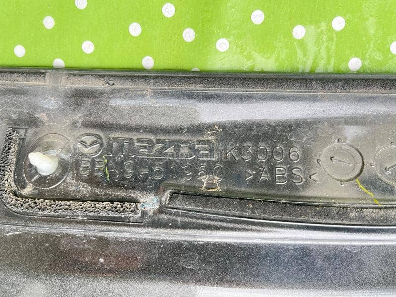 Spojler gepek vrata - kačket