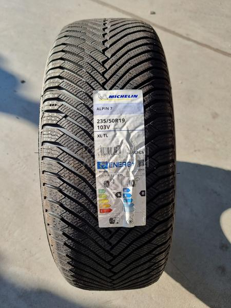 Michelin 235/50 R19 Zimska