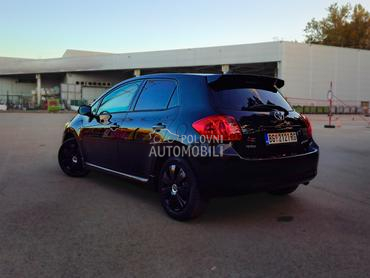 Toyota Auris 1.6 VVT