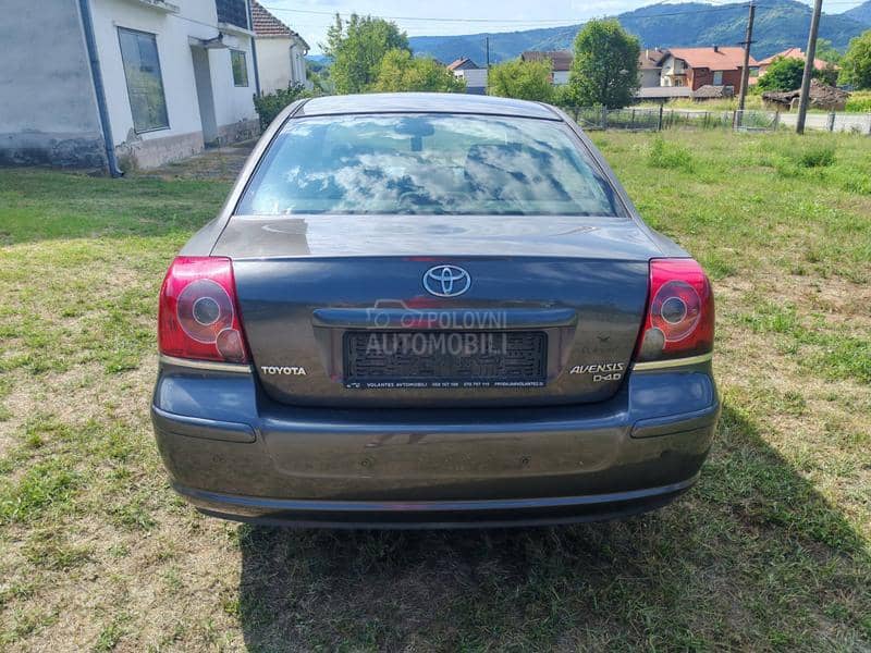 Toyota Avensis 2,0