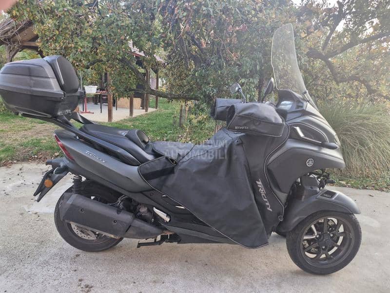 Yamaha Tricity 300