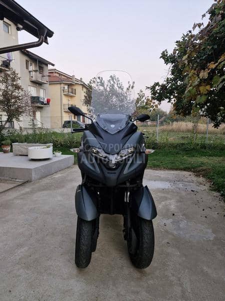 Yamaha Tricity 300
