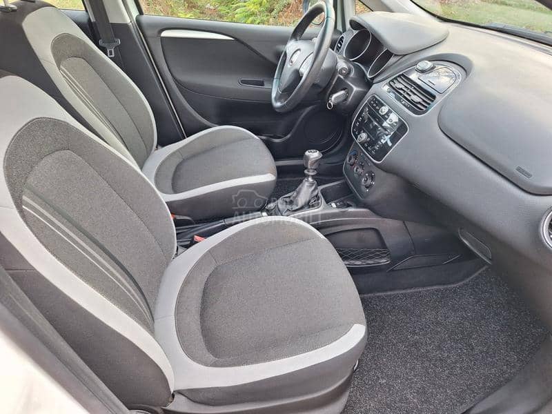 Fiat EVO 1.2 b,8v,5vr,T00P