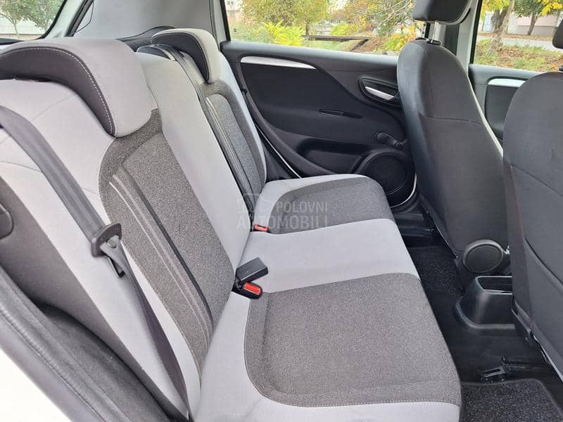 Fiat EVO 1.2 b,8v,5vr,T00P