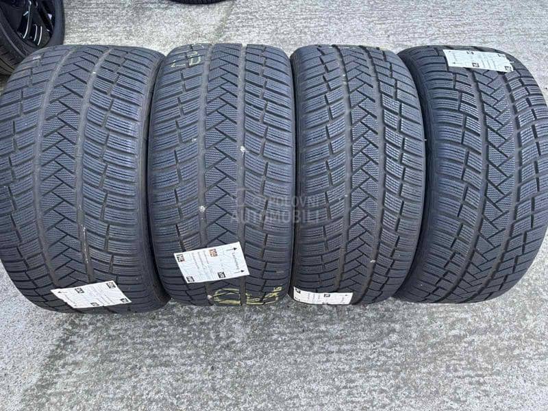 Vredestein 315/30 R22 Zimska