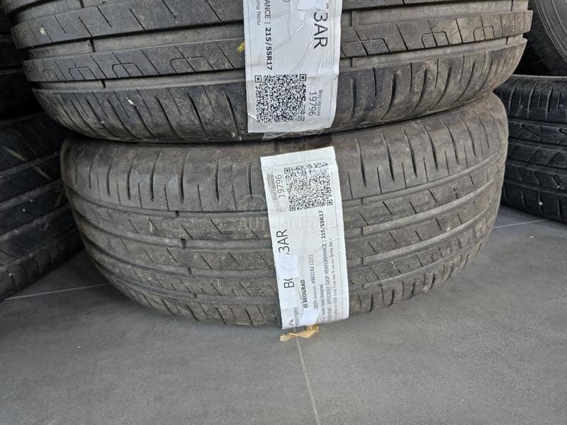 Goodyear 215/55 R17 Letnja