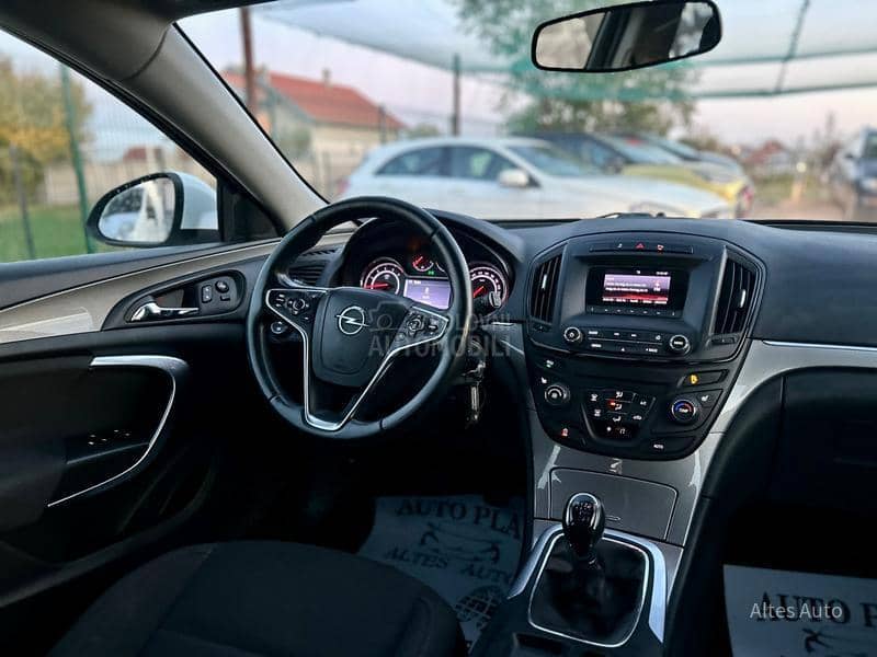 Opel Insignia 2.0 CDTI