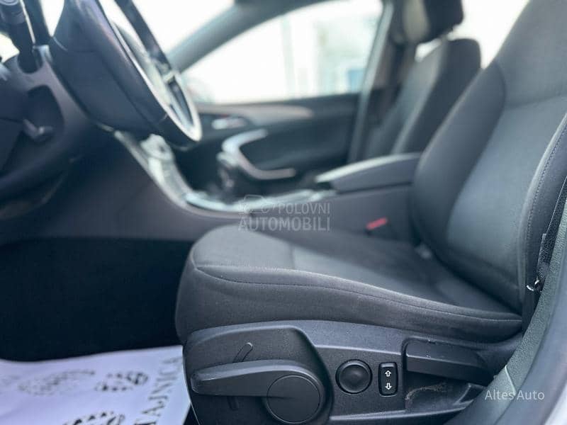 Opel Insignia 2.0 CDTI