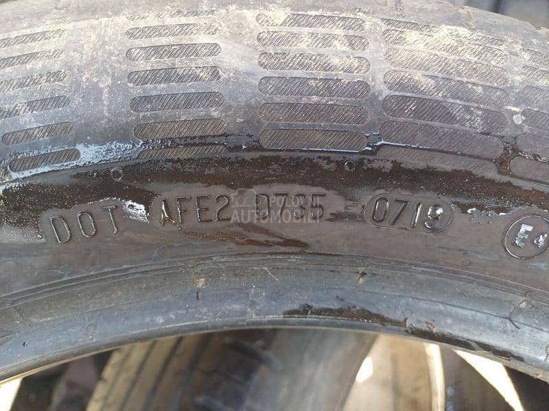 Continental 215/55 R18 Letnja