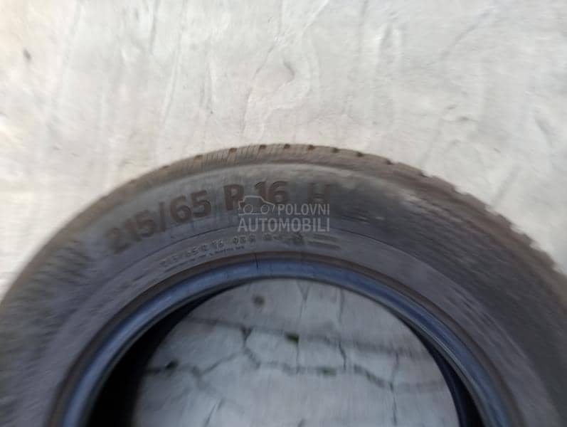 Continental 215/65 R16 Zimska