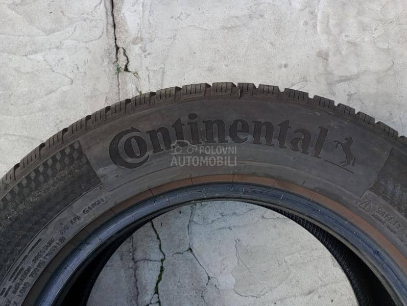 Continental 215/65 R16 Zimska