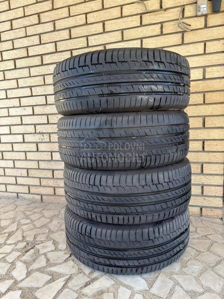 Continental 235/50 R19 Letnja