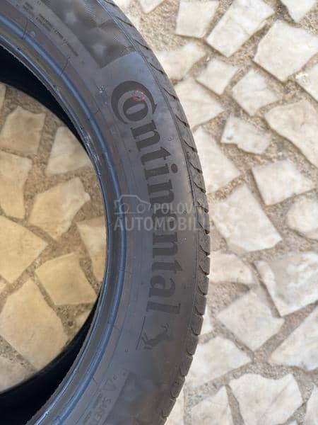 Continental 235/50 R19 Letnja