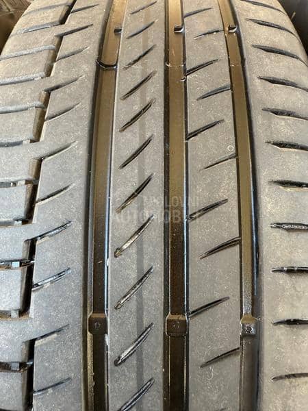 Continental 235/50 R19 Letnja