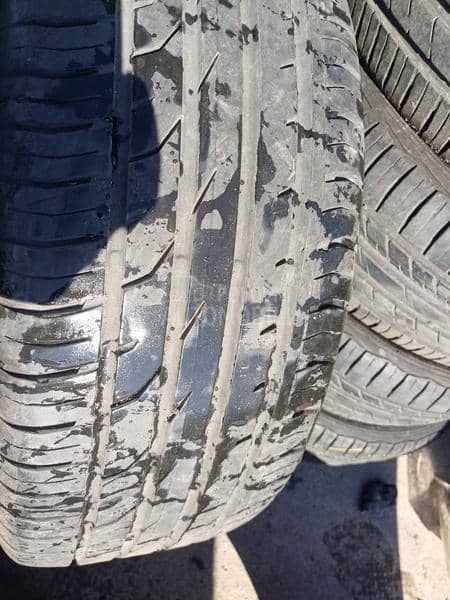 Continental 215/55 R17 Letnja