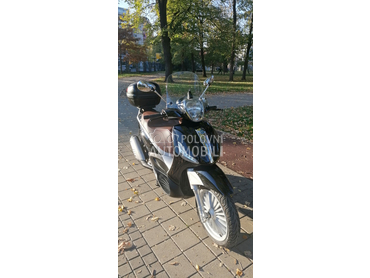 Piaggio beverly 300