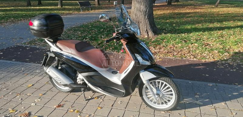 Piaggio beverly 300