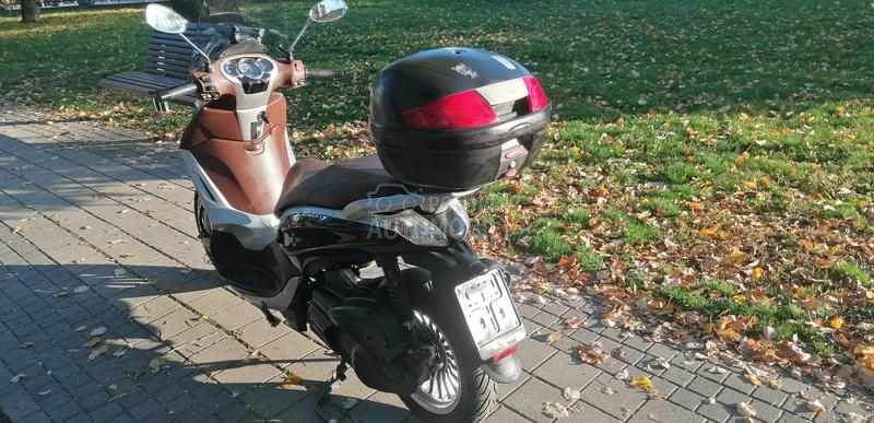 Piaggio beverly 300