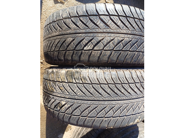 Goodyear 245/45 R18 Zimska