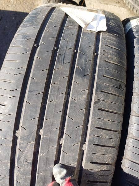 Continental 235/45 R18 Letnja