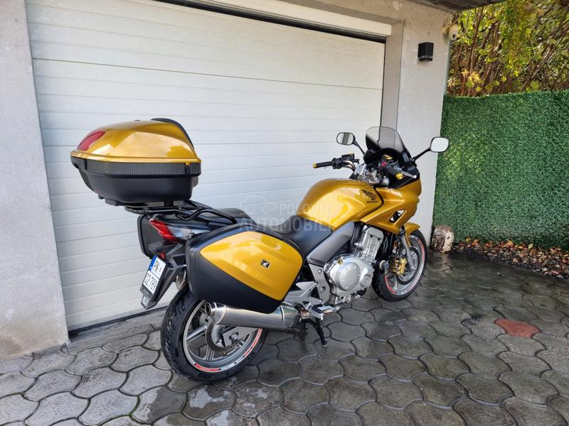 Honda CBF 1000