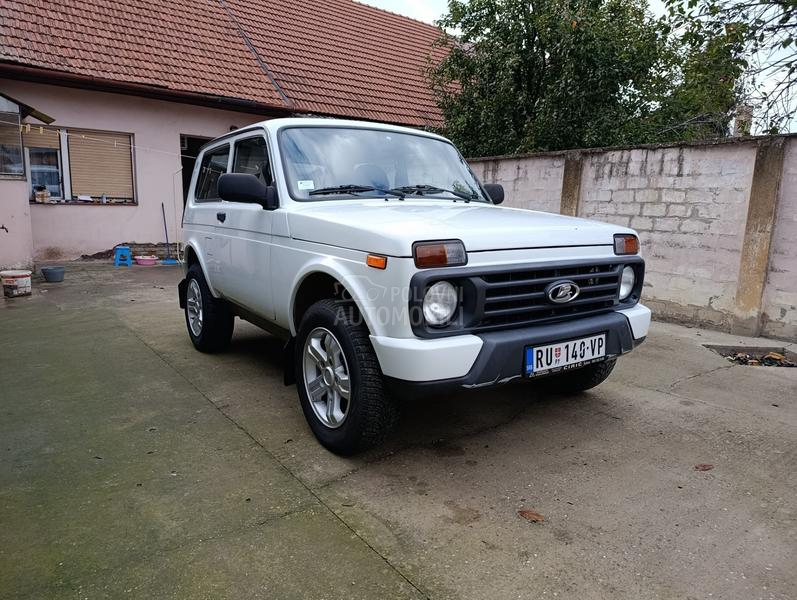 Lada Niva U RBAN