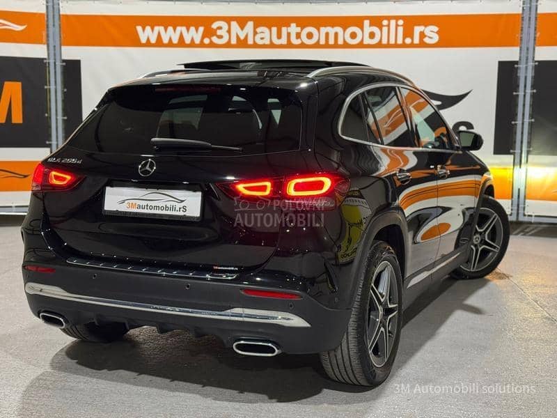 Mercedes Benz GLA 200 D/AMG/PANO