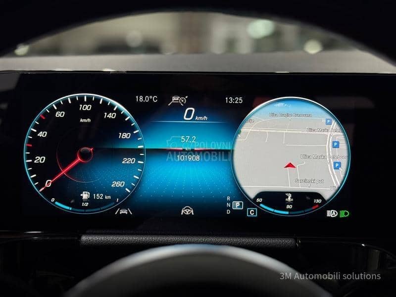 Mercedes Benz GLA 200 D/AMG/PANO