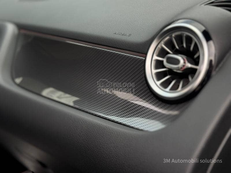 Mercedes Benz GLA 200 D/AMG/PANO