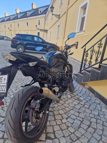 Kawasaki Z750R