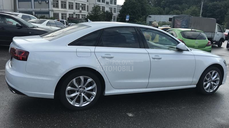 Audi A6 Audi 2017. god. -  kompletan auto u delovima