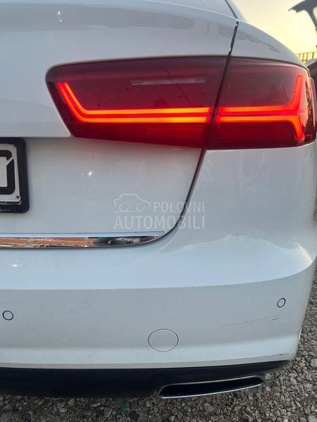 Audi A6 Audi 2017. god. -  kompletan auto u delovima