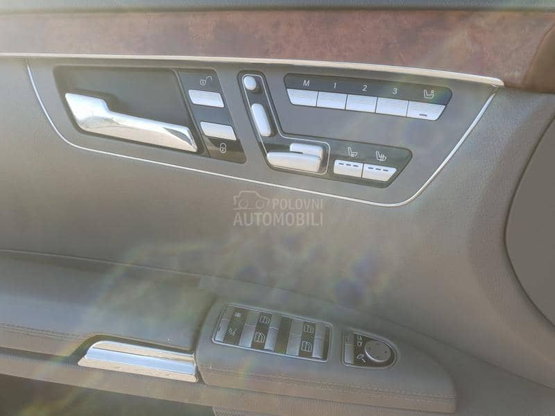 Mercedes Benz S 320 w221