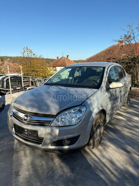 Opel Astra H 1.6XER 2008. god. -  kompletan auto u delovima