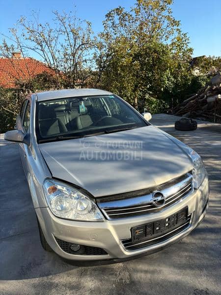 Opel Astra H 1.6XER 2008. god. -  kompletan auto u delovima
