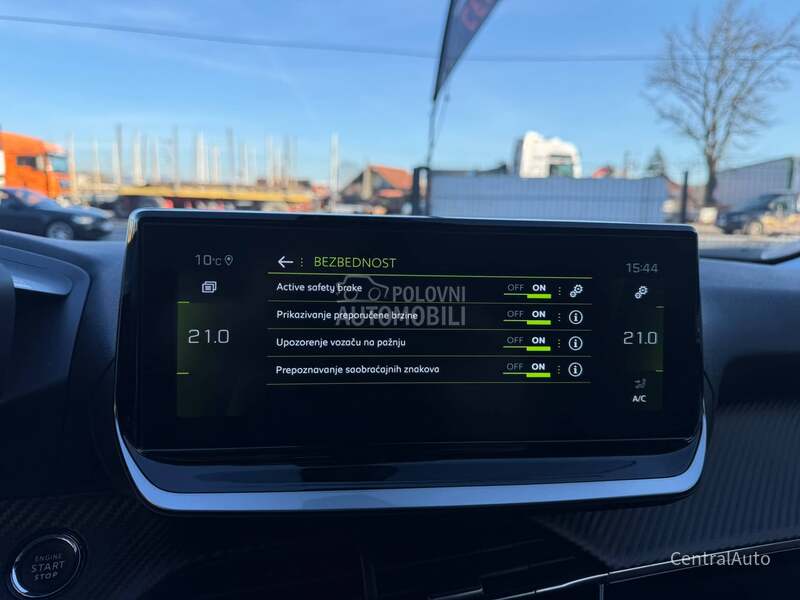 Peugeot 2008 1.5HDI ALURE