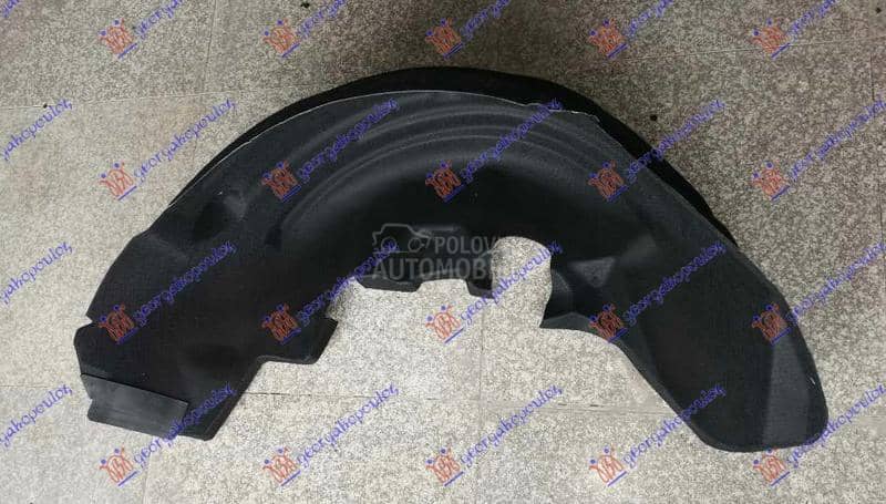 ZADNJE POTKRILO PLASTICNO Levo