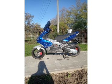 Peugeot Jet force 125