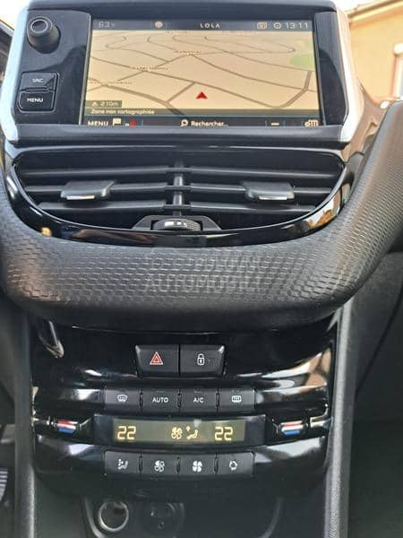 Peugeot 2008 1.6 hdi ALLURE