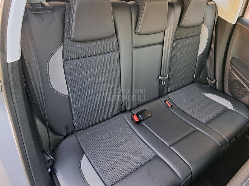 Peugeot 2008 1.6 hdi ALLURE