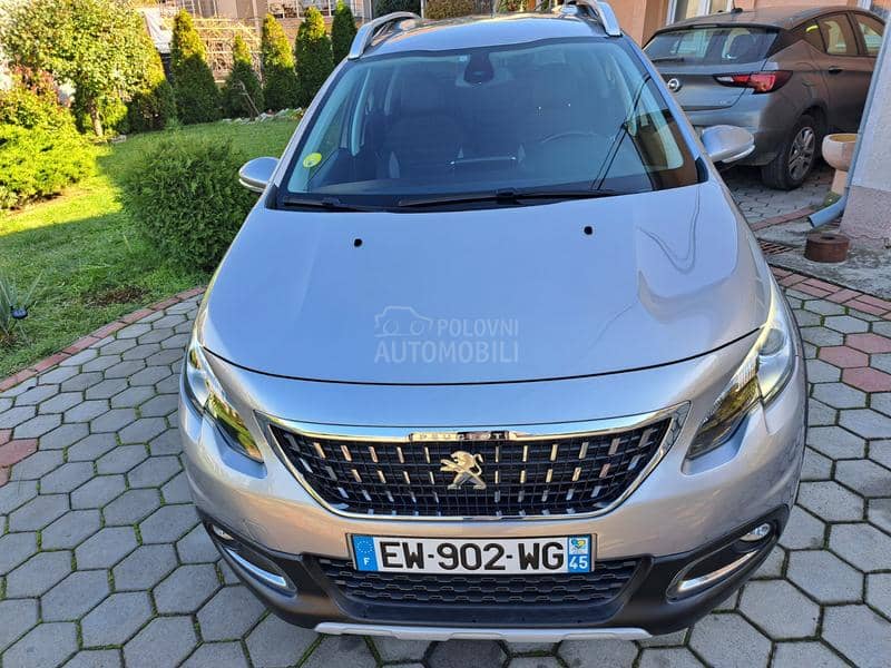 Peugeot 2008 1.6 hdi ALLURE