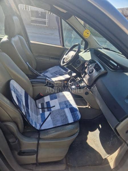 Renault Scenic 1.9 dci