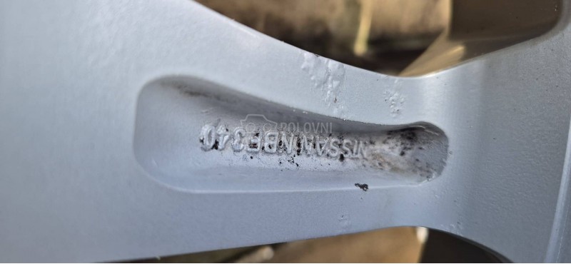 Barum 215/60 R17 Zimska